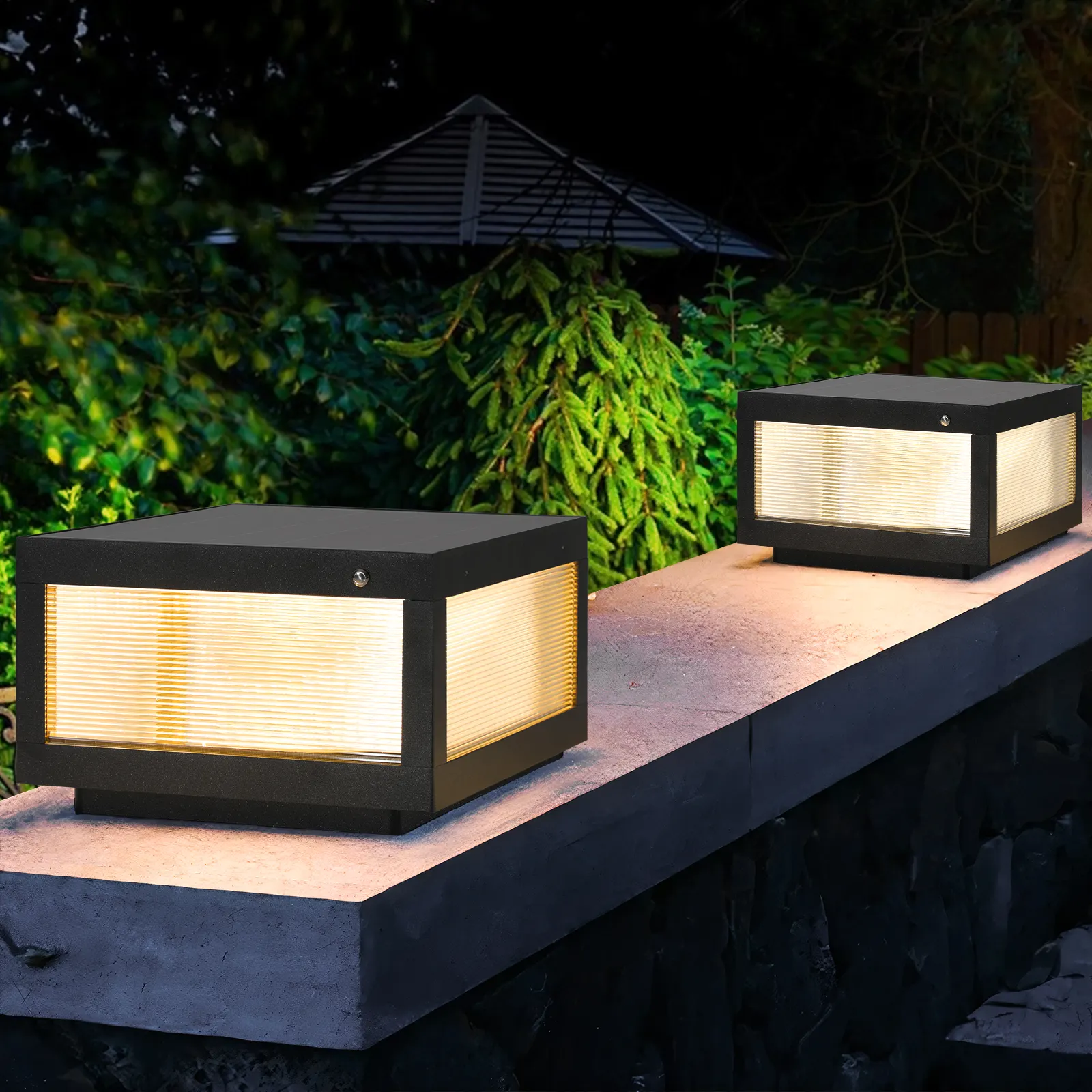 Modern Black Post Cap Light, 12 in · Solar
